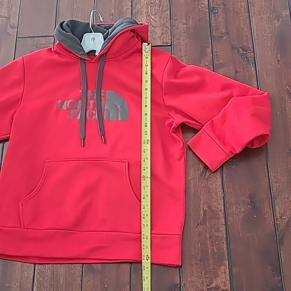 The North Face Red Hoodie for Men Size M
